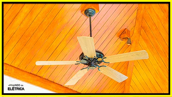 Ventilador de teto não está girando.