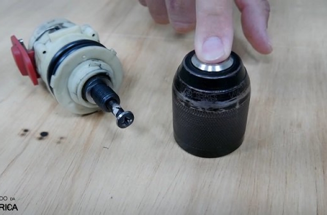 Furadeira e parafusadeira! Manutenção, bateria, motor e embreagem