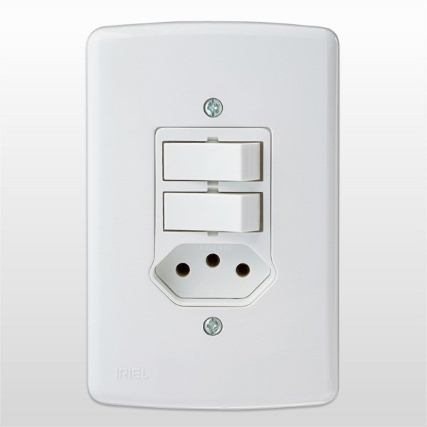 Instalação de Interruptor Duplo com Tomada.