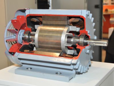 Motor comandos elétricos