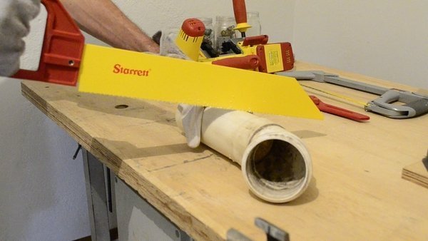 Ferramenta para corte em PVC