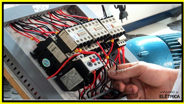 Comandos elétricos industriais.